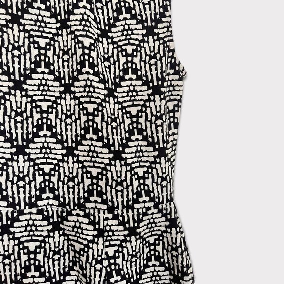 Women's Sleeveless Bar III Black & White Sheath Pencil Dress Size M - Picture 6 of 6